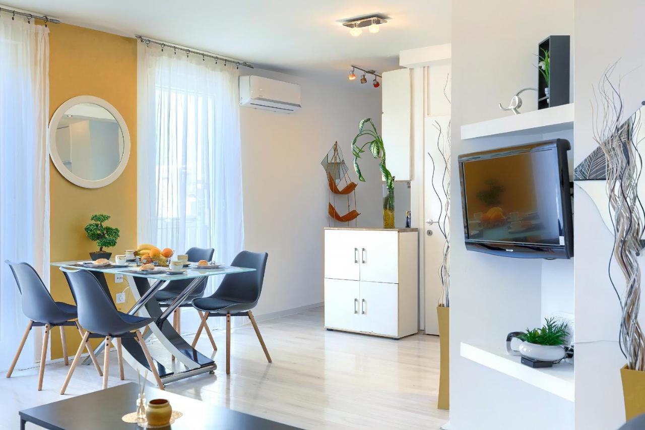 Seny Gold Apartman Póla Kültér fotó