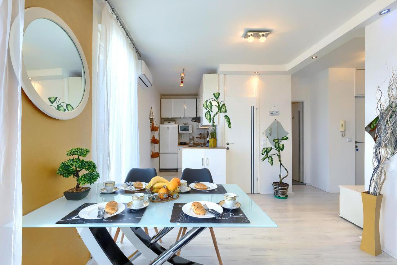 Seny Gold Apartman Póla Kültér fotó