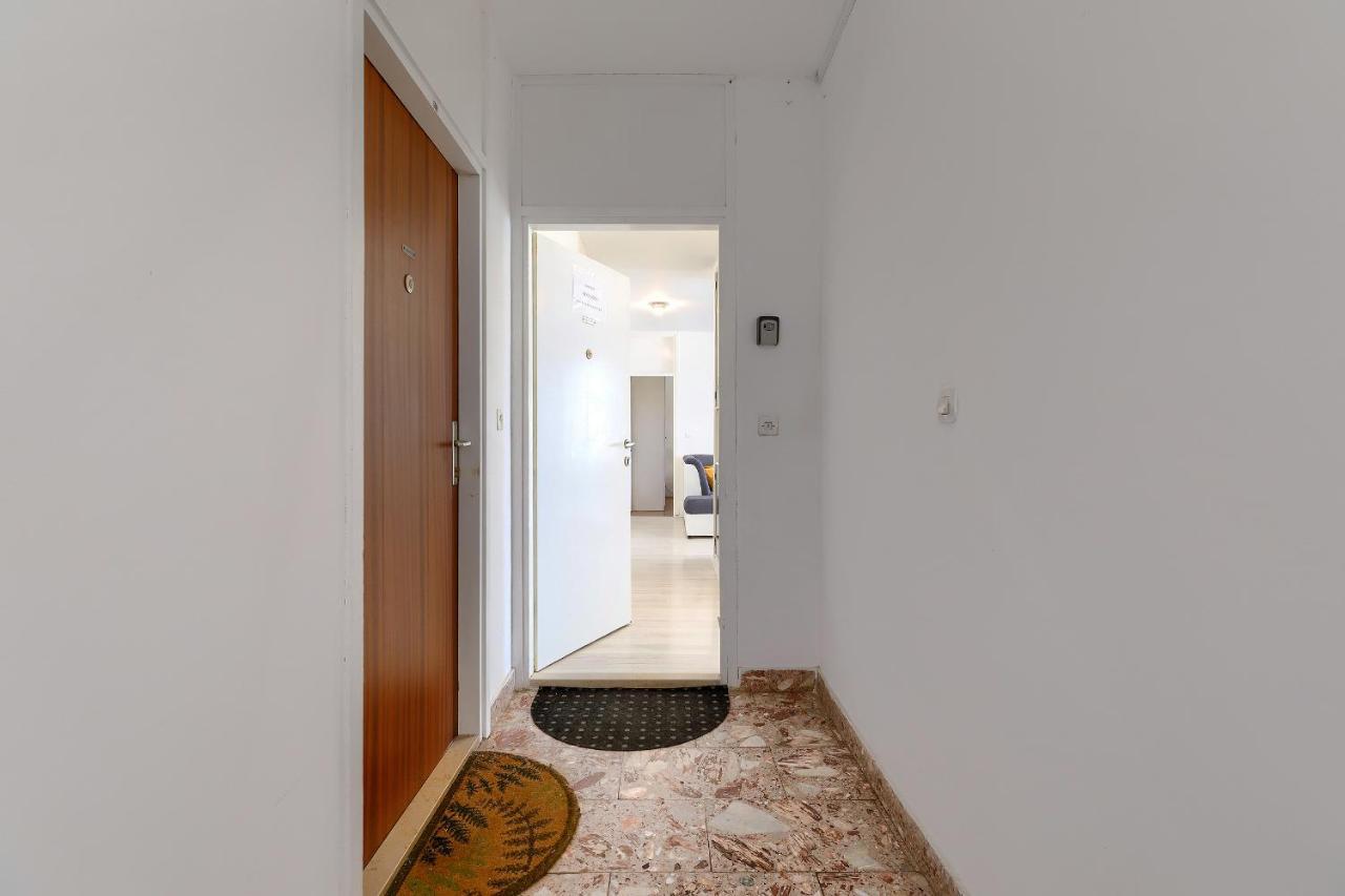 Seny Gold Apartman Póla Kültér fotó